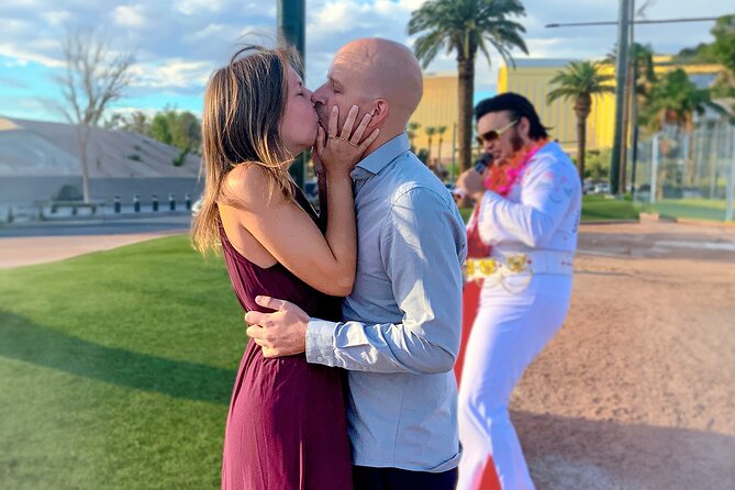 Get Married: Elvis Wedding + Las Vegas Sign + Photography - Officiant and Tip Information
