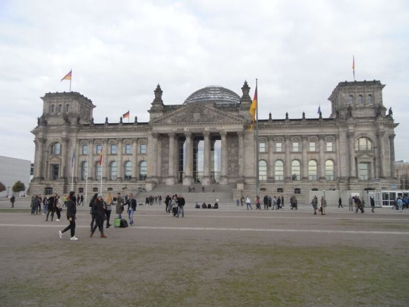 Get to Know Berlin With a Private Guide - Participant Information