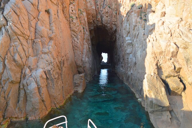 Getaway to the Calanques of Piana De Cargèse in a Small Group - Health and Accessibility