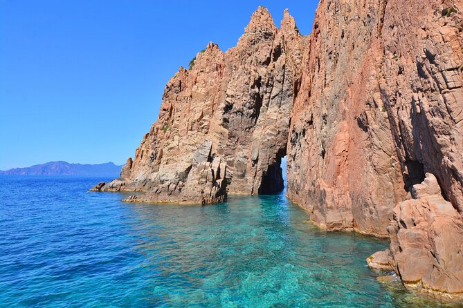 Getaway to the Calanques of Piana De Cargèse in a Small Group - Explore the Calanques