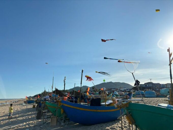 Getaways Long Phuoc Tunnel - Phuoc Hai Fishing Village 1day - Smoking Policy