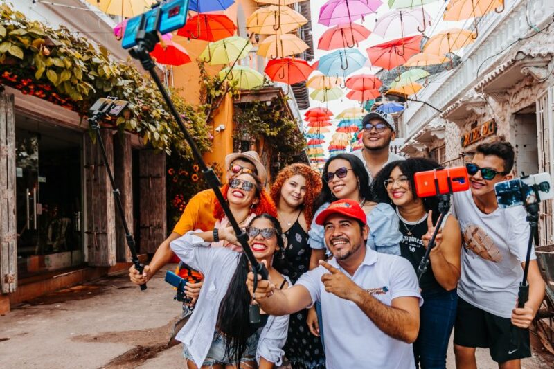 Getsemani Artistic District Selfie Tour - Key Points