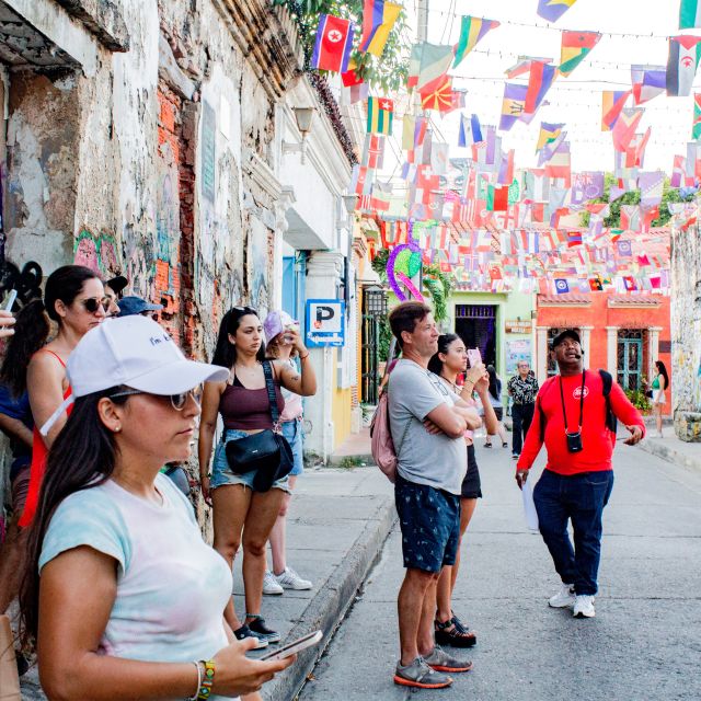 Getsemaní District at Night (With Dinner Included) - Tour Details
