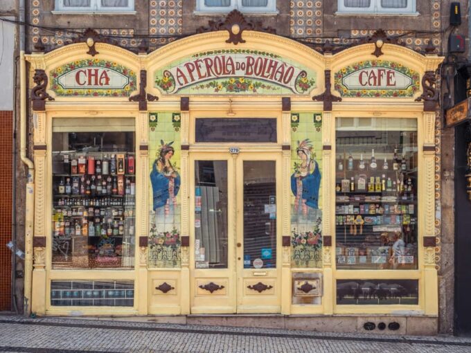 Getting to Know Porto: the Local Color Tour - Additional Details