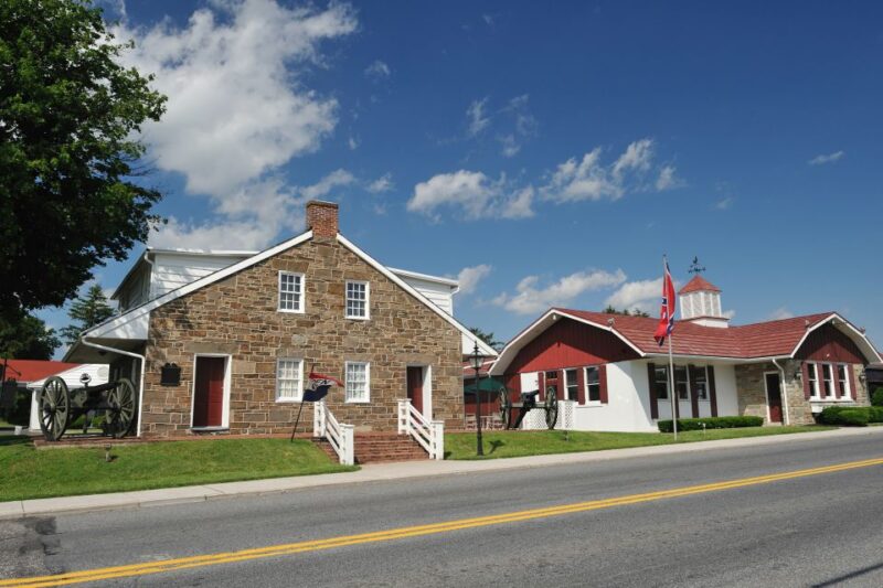 Gettysburg: 1863 Historic Downtown Walking Tour - What to Bring for the Tour