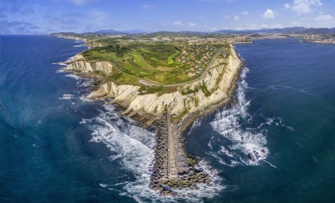 Getxo and Bilbao Bridge From Bilbao - Pricing and Booking