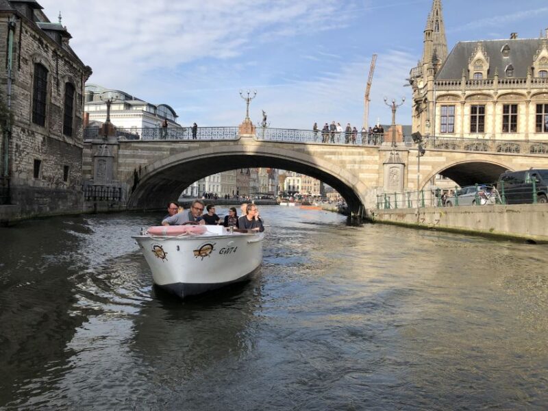 Ghent: 40-Minute Historical Boat Tour of City Center - Experience and Itinerary