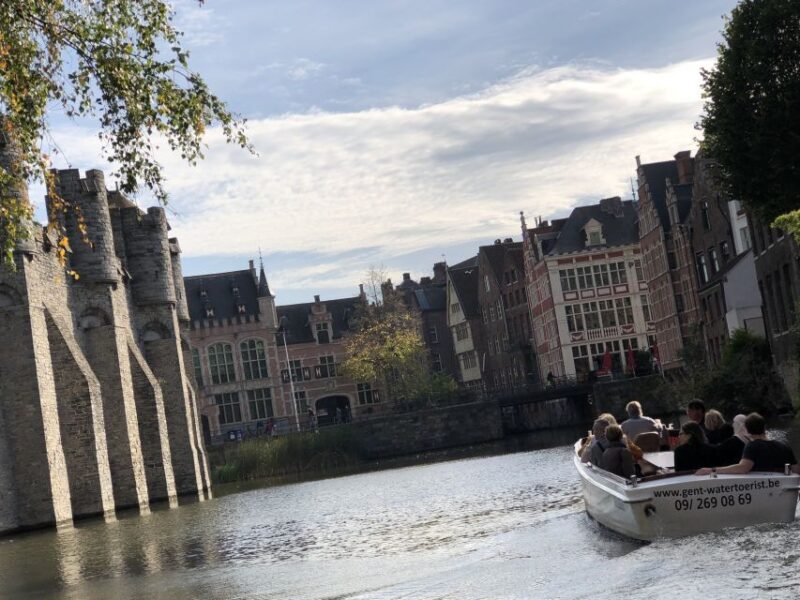 Ghent: 40-Minute Historical Boat Tour of City Center - Boat Tour Highlights