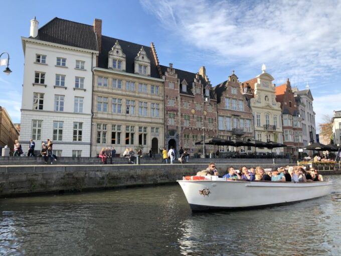 Ghent: 40-Minute Historical Boat Tour of City Center - Exploring Ghents History