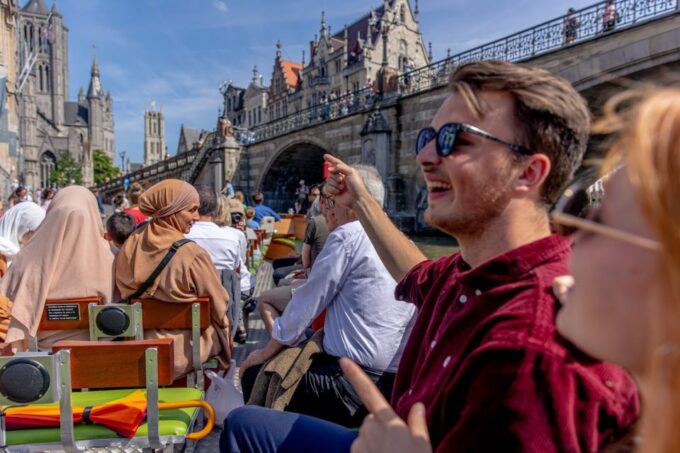Ghent: 50-Minute Medieval Center Guided Boat Trip - Tour Duration and Languages