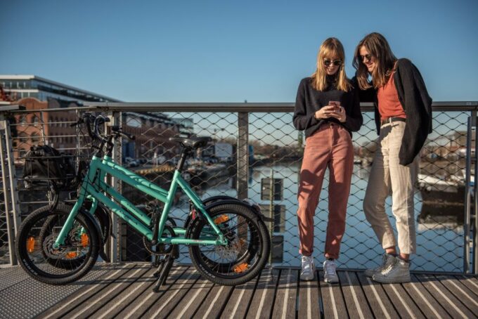 Ghent: City Highlights and Hidden Gems Guided Bike Tour - Exploring Ghents Rich History