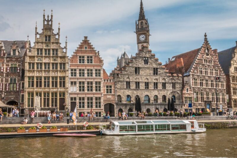 Ghent: First Discovery Walk and Reading Walking Tour - Navigating the Tour