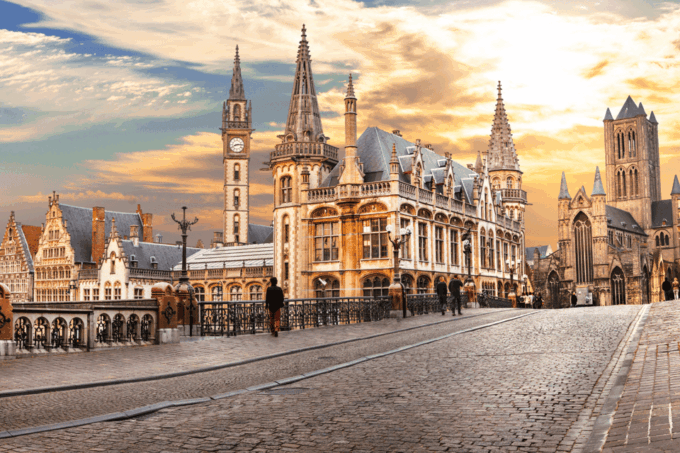 Ghent: Highlights App Guided Tour With Puzzles - Cancellation Policy