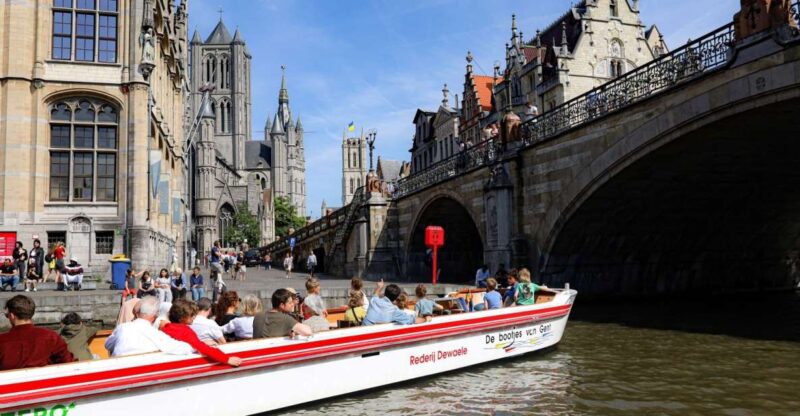 Ghent: Medieval Center Guided Boat Tour - Highlights and Experience