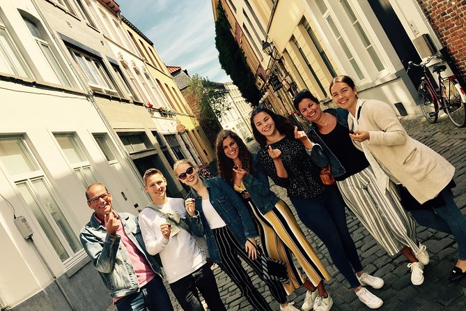 Ghent Private Chocolate Tour With Local Guide - Exploring Ghents Chocolate Scene