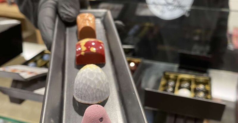 Ghent: Small-Group Chocolate Tour With a Local Guide - Itinerary Details