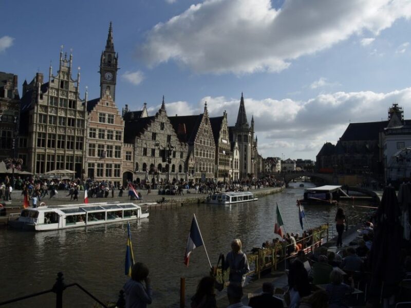 Ghent: Walking Tour From Friday Market to the Cathedral - Art and Architecture