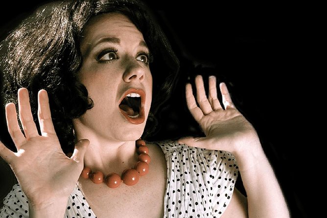 Ghost and Vampire Walking Tour Of The French Quarter - Guide Performance