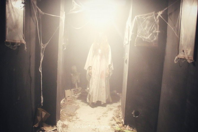 Ghost House Escape Room Experience Review - Key Points
