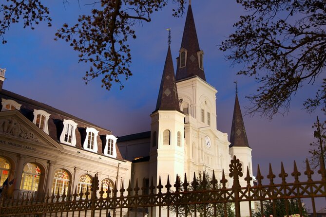 Ghost Hunt in New Orleans: Quest Experience - Dress for the Occasion