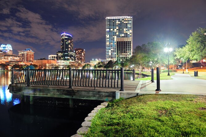 Ghost Hunt in Orlando: Quest Experience - Discovering Orlandos Past