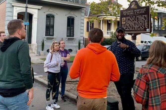 Ghost Tour and Haunted Pub Crawl Party - Meeting and End Point