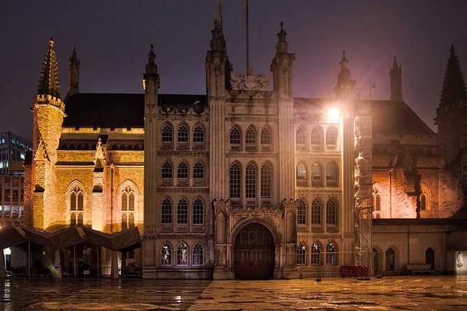 Ghost Tour of London - Spine-Chilling Stories