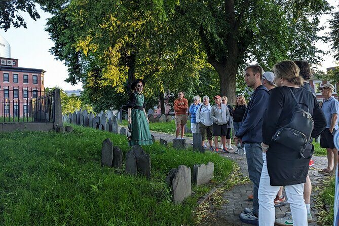 Ghosts and Gravestones Boston Nightwalk - Who Will Love This Tour?