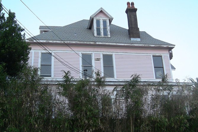Ghosts and Graveyard Tour of Pensacola - Historic Downtown and Seville Quarter