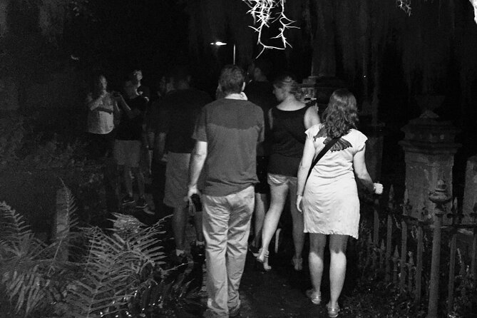 Ghosts of Charleston Night-Time Walking Tour With Unitarian Church Graveyard - Exclusive Nighttime Access