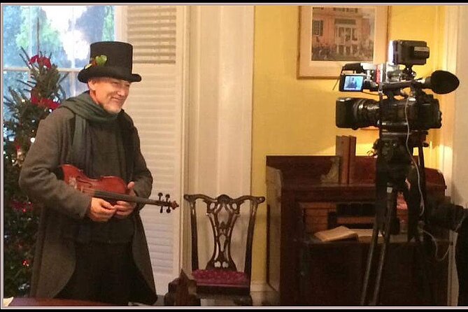 Ghosts of Christmas Walking Tour in Savannah - Unique Features of the Experience
