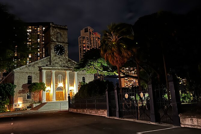 Ghosts of Old Honolulu Walking Tour - Meeting Point and Parking