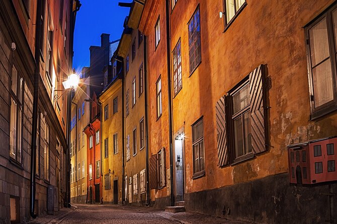 Ghosts of Stockholm: A Guided Tour of Horror and Dark Folklore - Private Tour Advantages