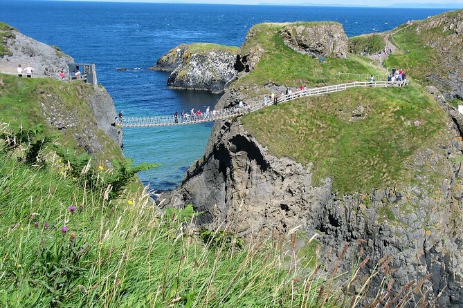 Giants Causeway and Belfast City Murals Tour Inc Game of Thrones Dark Hedges - Pricing and Availability