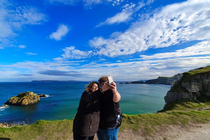 Giants Causeway, Carrick-a-Rede Ropebridge and Belfast Titanic - 5 Star Tour - Booking and Pricing Details
