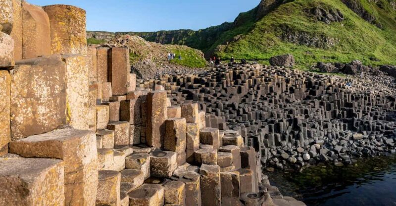 Giants Causeway Private Luxury Tour - Transportation and Accessibility