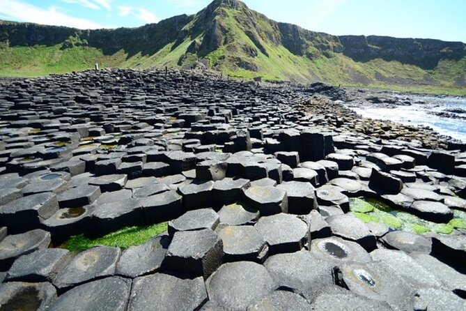 Giants Causeway With Private Chauffeur Day Tour From Dublin - Quick Points