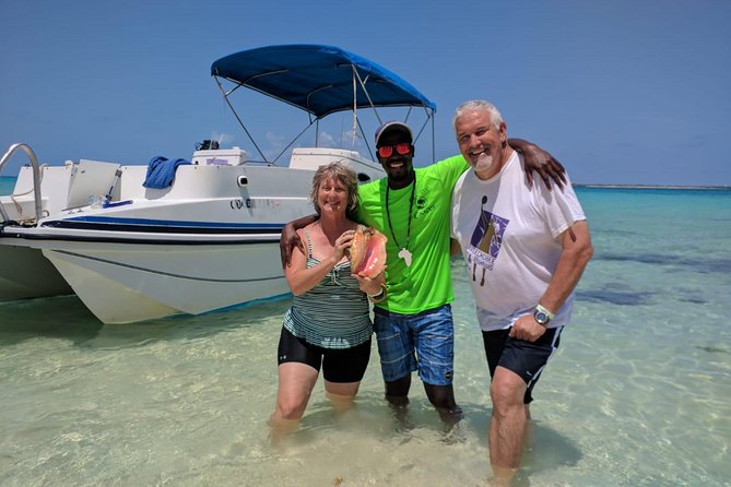 Gibbs Cay Stingray and Conch Dive Adventure - Knowledgeable Crew