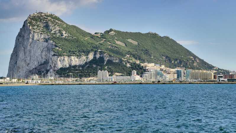 Gibraltar Shopping - Pickup Locations and Arrival