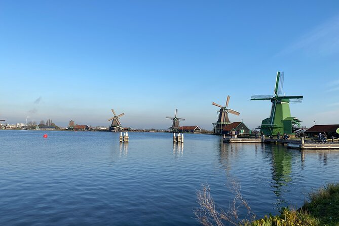 Giethoorn, Afsluitdijk, Zaanse Schans Day Tour Mini VIP Bus Incl. Hotel Pick Up - Zaanse Schans Attractions