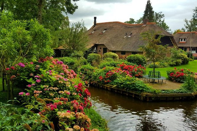 Giethoorn and Zaanse Schans Windmills Day Trip From Amsterdam - Guided Tour With Local Perspective