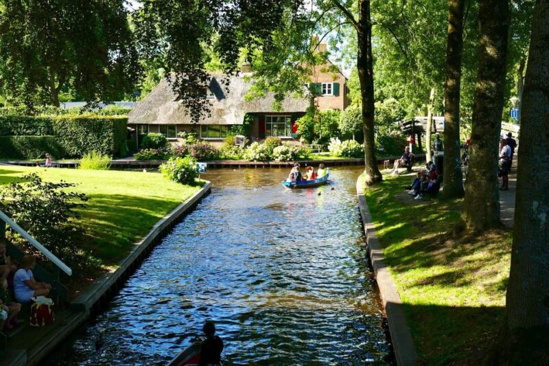 Giethoorn: Exclusive Private Tour of the Dutch Venice - Key Points