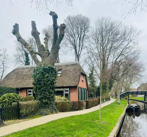 Giethoorn: Exclusive Private Tour of the Dutch Venice - Highlights and Features