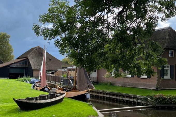 Giethoorn: Highlights & History Self-Guided Walking Tour - Frequently Asked Questions