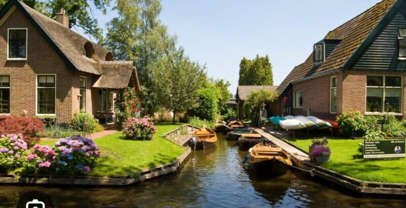 Giethoorn: Private Tour 6 HOURS - Inclusions
