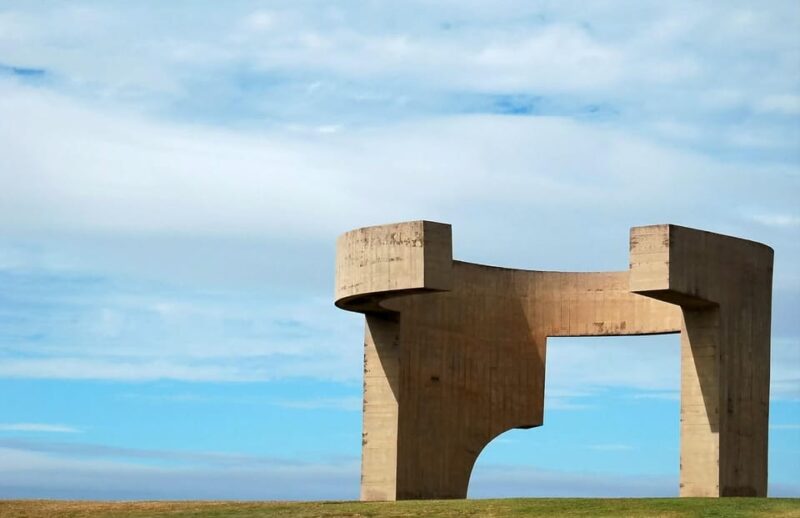 Gijon - Private Guided Walking Tour - Key Points
