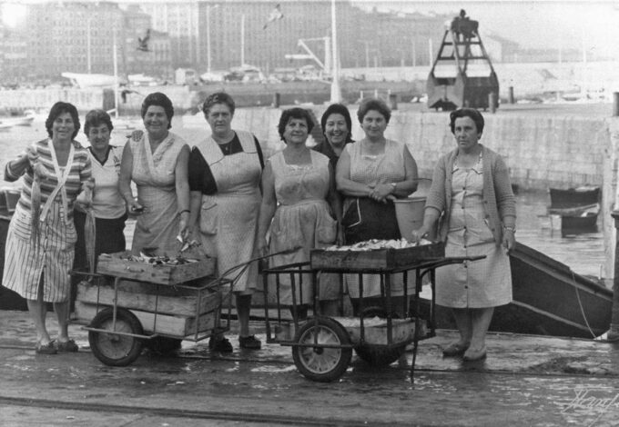 Gijón Sailor Tour - Whale Hunting History