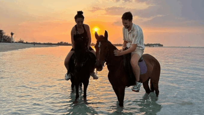 Gili Meno: 1-Hour Horse Riding Adventure - What to Expect