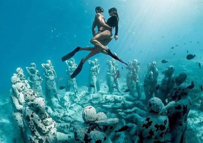 Gili T Island: The Thrilling Sunset Snorkeling Adventure - Capturing Memorable Moments