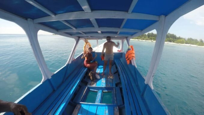Gili Trawangan : Group/Share Snorkeling Tour 3 Gili Islands - Tour Duration and Group Size